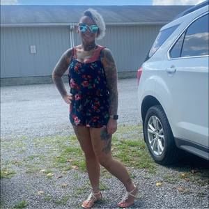 Meet your Posher, Danielle